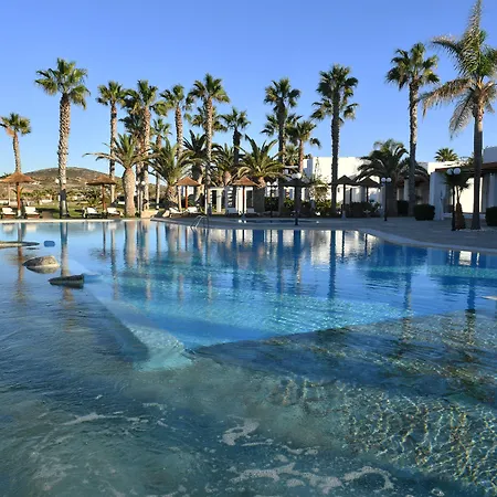 Astir Of מלון פארוס